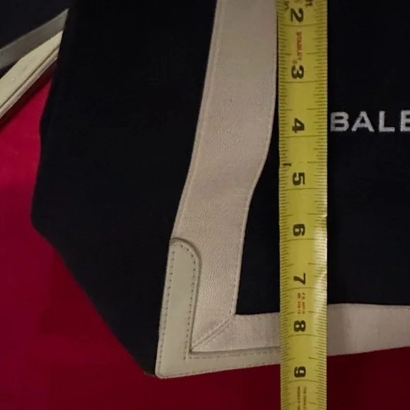 Balenciaga Small Navy Cabas Tote. - Picture 7 of 11